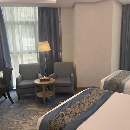 Valy Hotel Медина Экстерьер фото